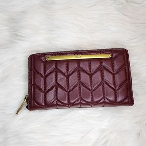 Fossil Zip Clutch quilted leather Burgundy